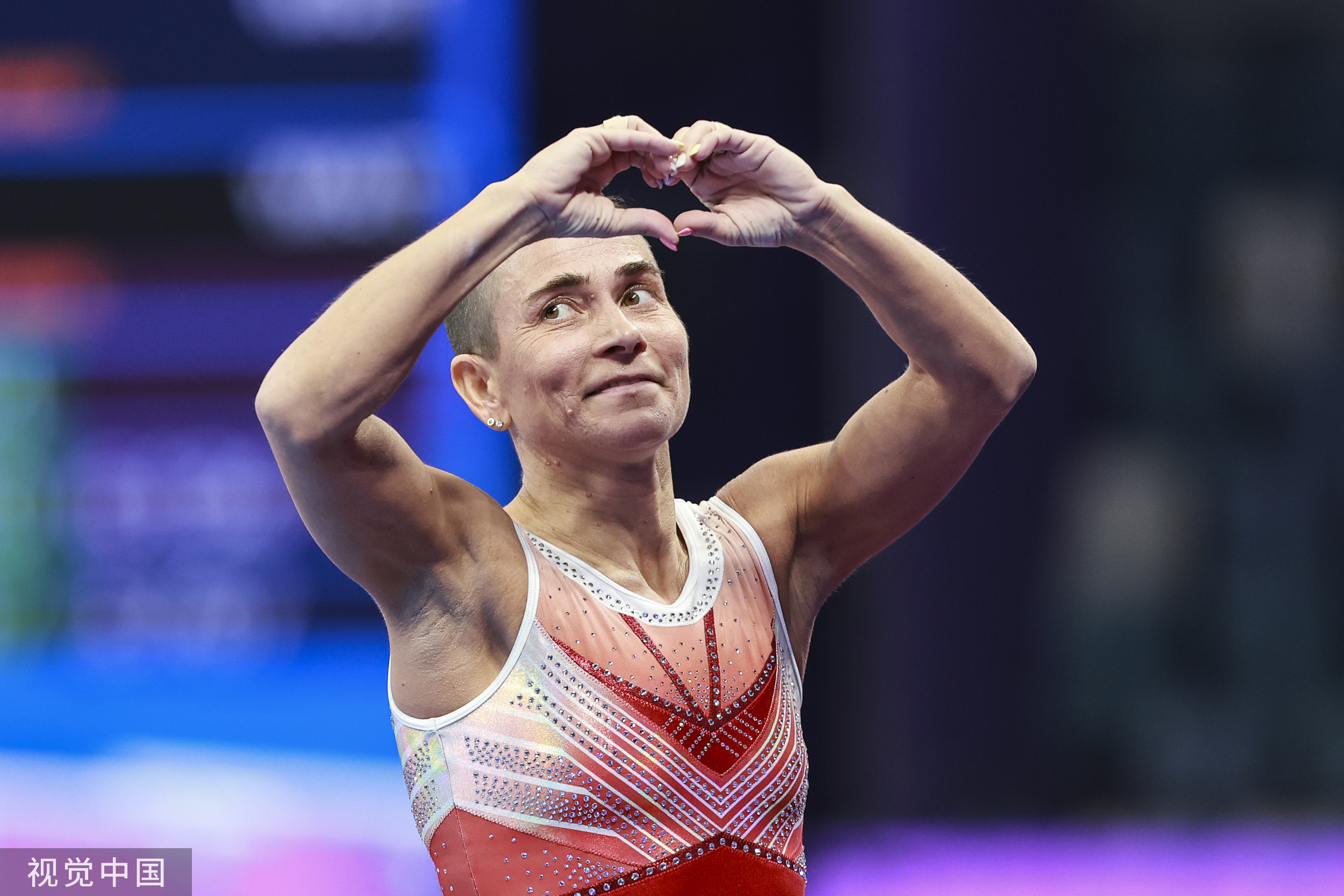 澳大利亚运动员完美演绎自由体操